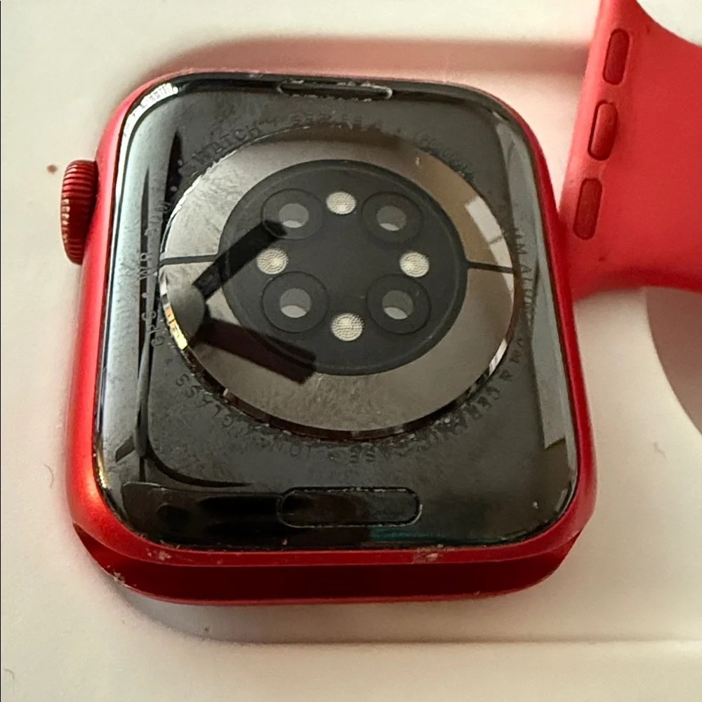 Apple Smartwatch Red Aliminun Case Red with Red Sport Band 44mm free case